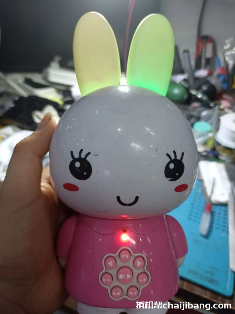 火火兔智能机器人早教机拆机评测