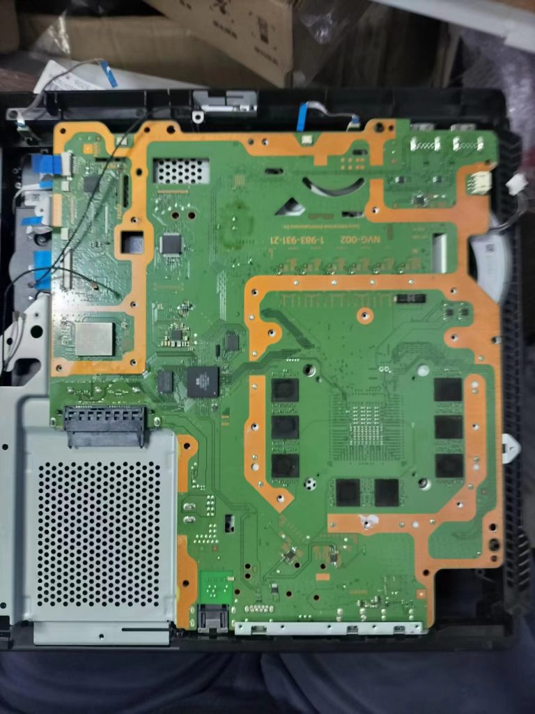 索尼PS4Pro游戏机不开机拆机图解
