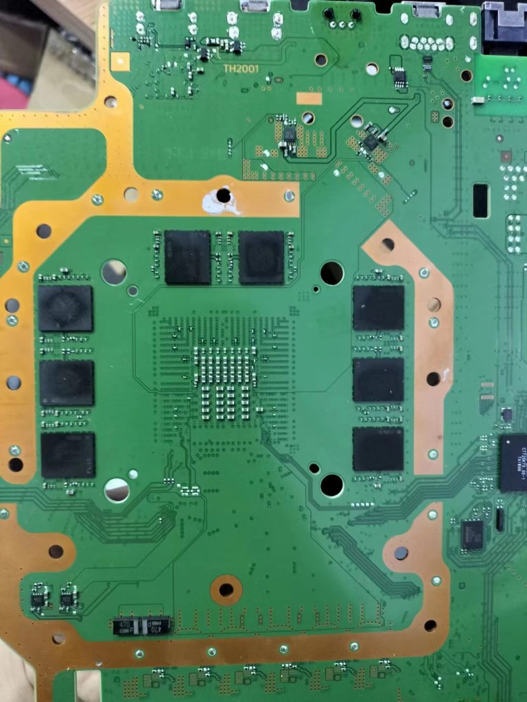 索尼PS4Pro游戏机不开机拆机图解