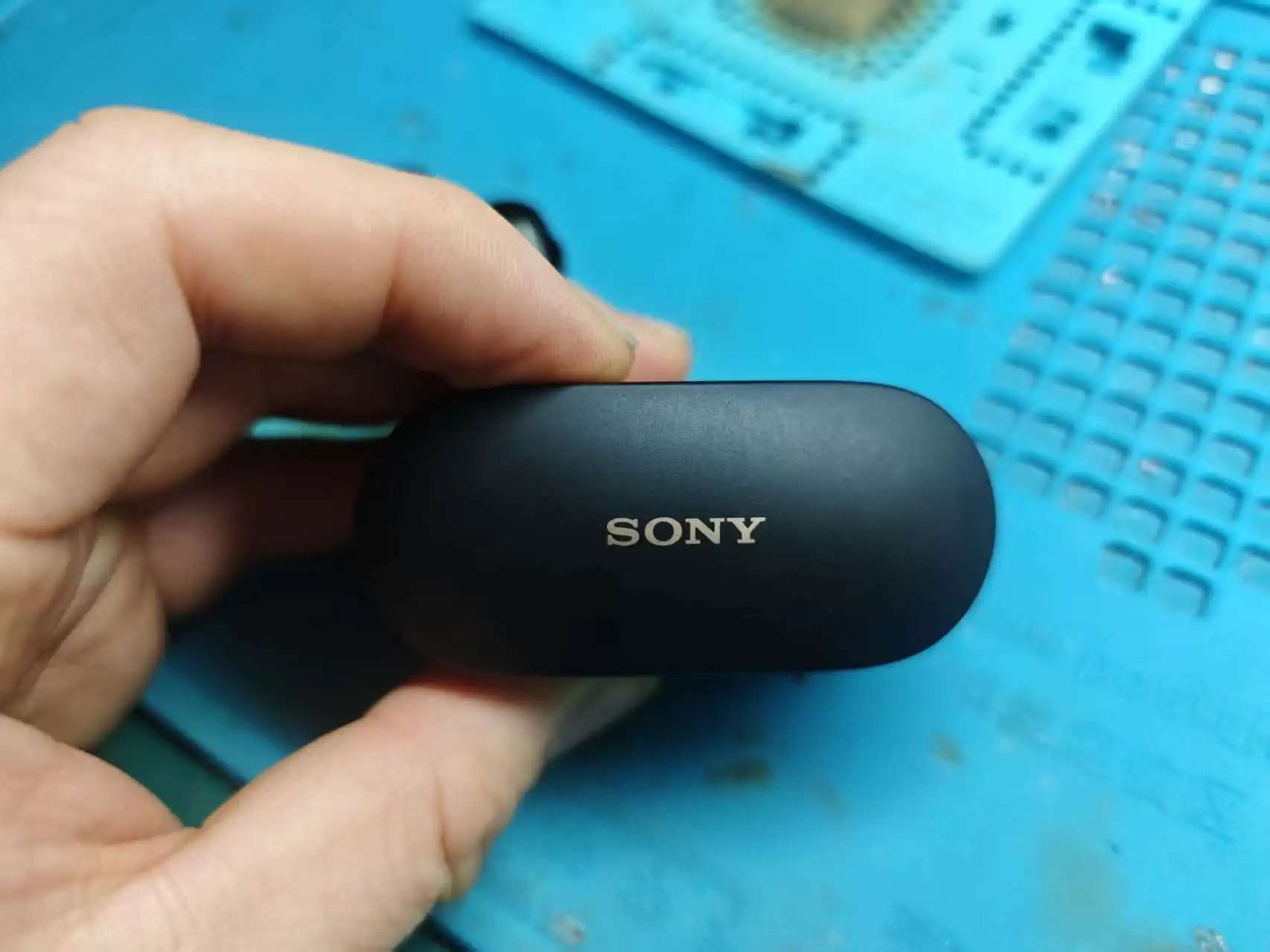 索尼YY2948蓝牙耳机拆解维修