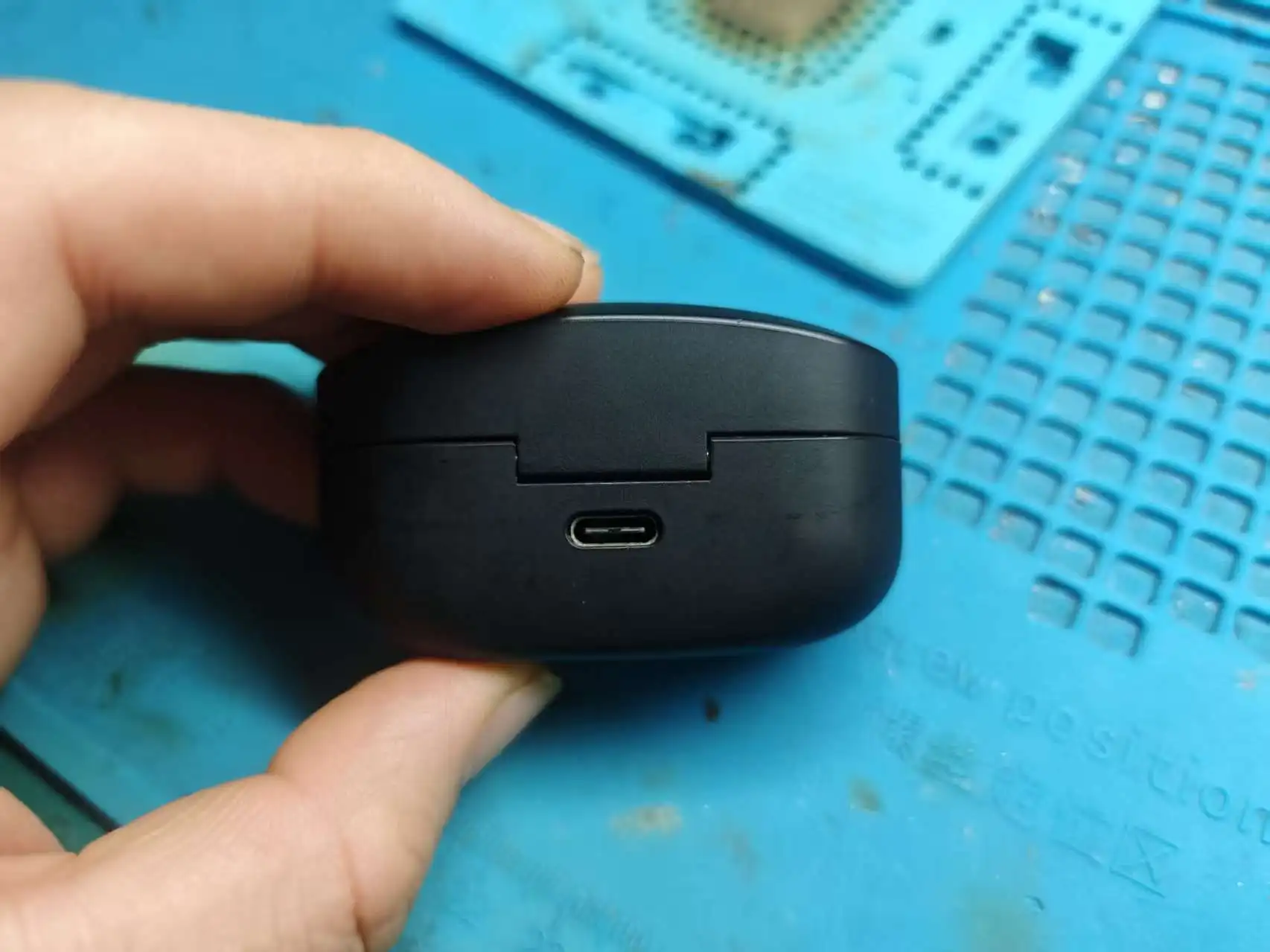 索尼YY2948蓝牙耳机拆解维修