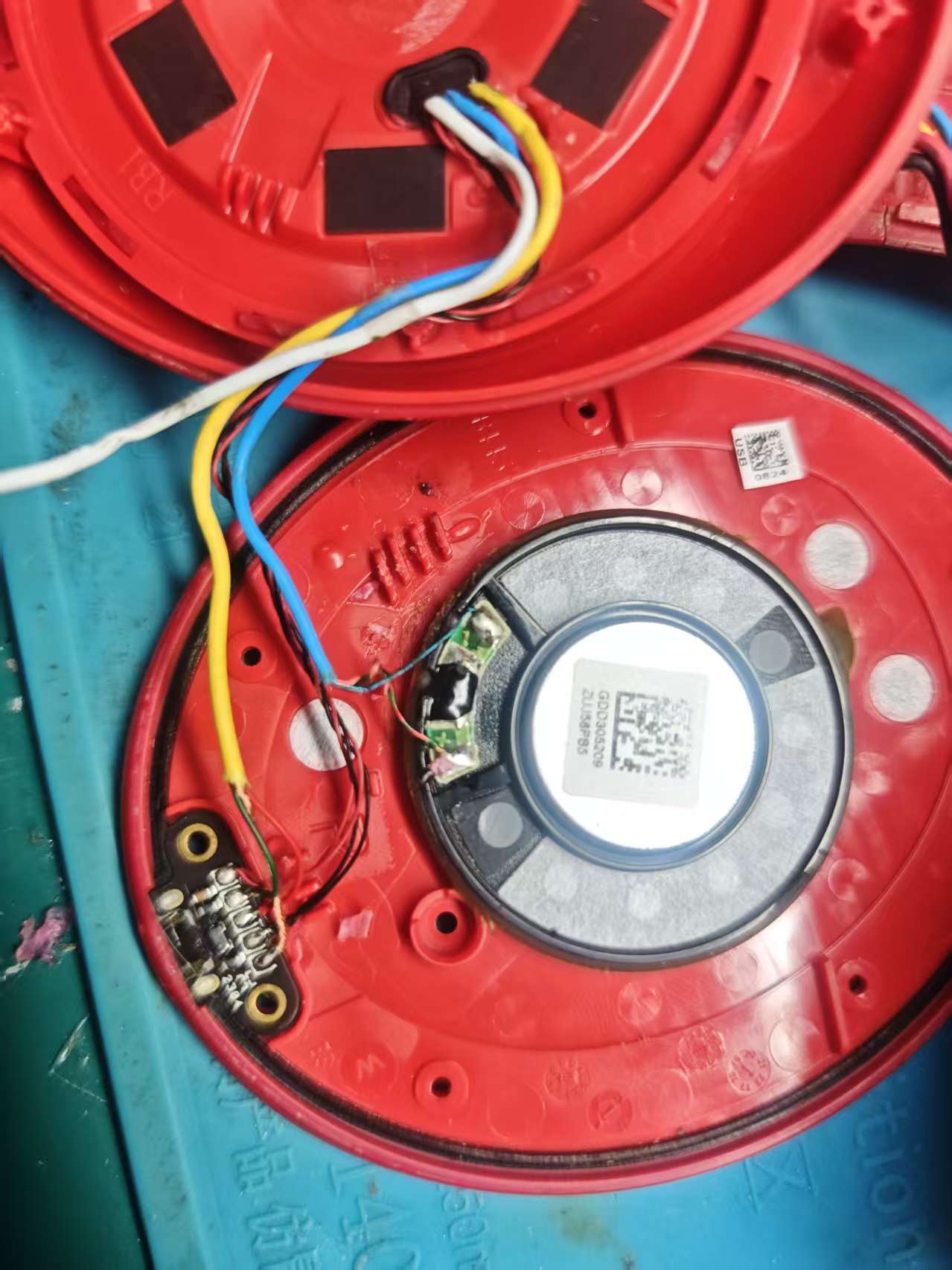 Beats Studio3 Wireless无线蓝牙耳机拆解维修