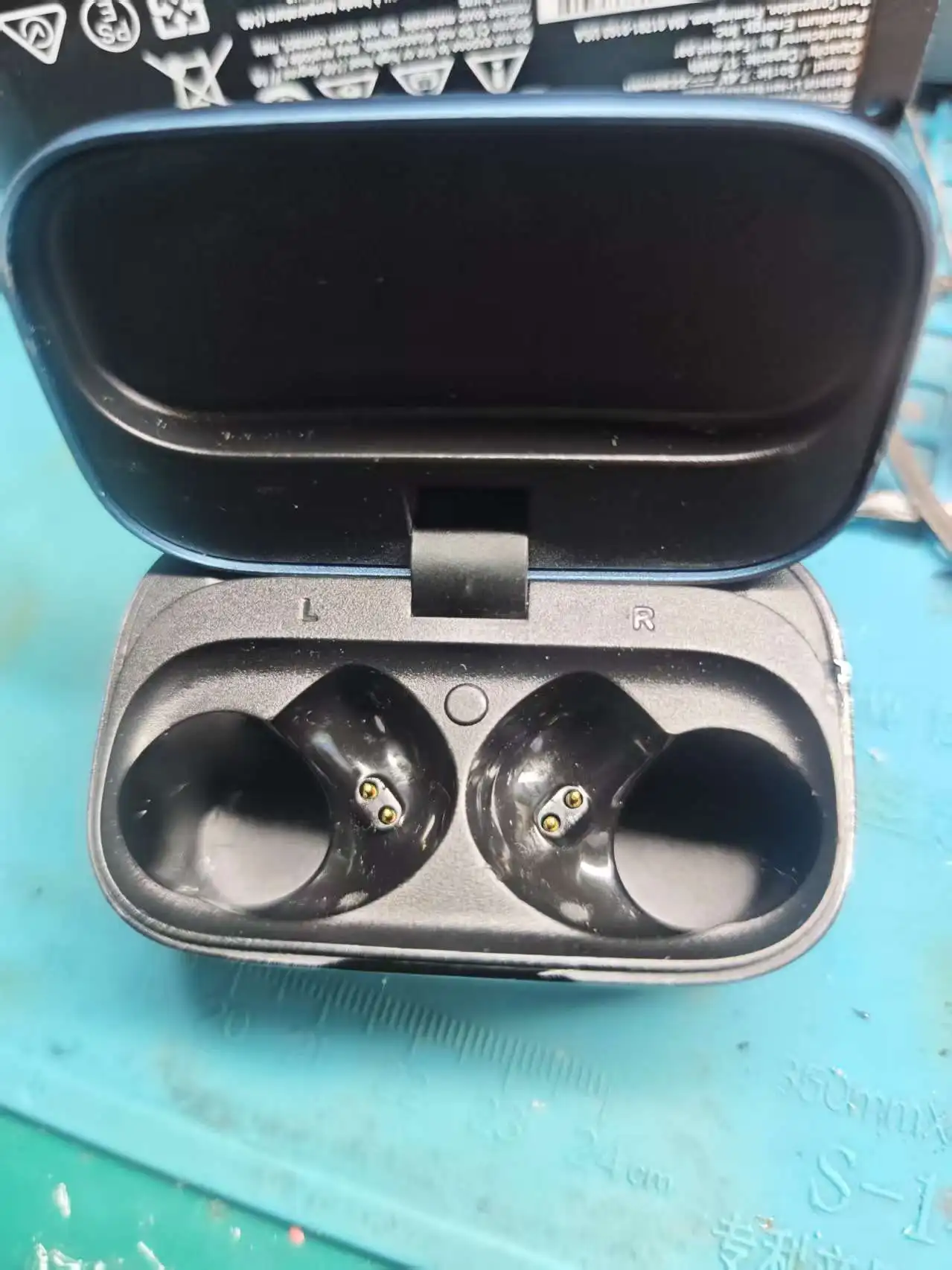 Noble诺岱HiFi蓝牙耳机拆解维修