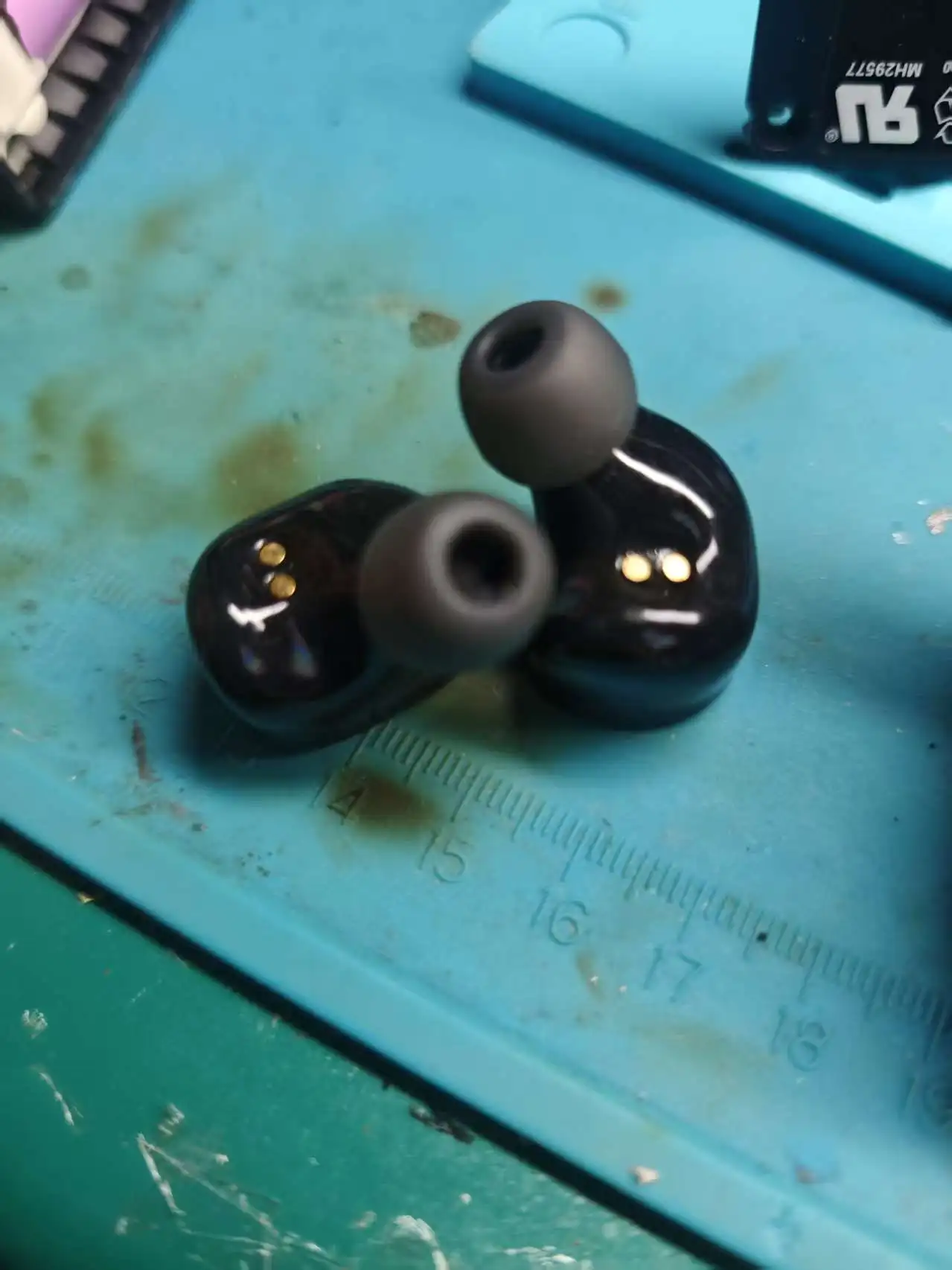 Noble诺岱HiFi蓝牙耳机拆解维修