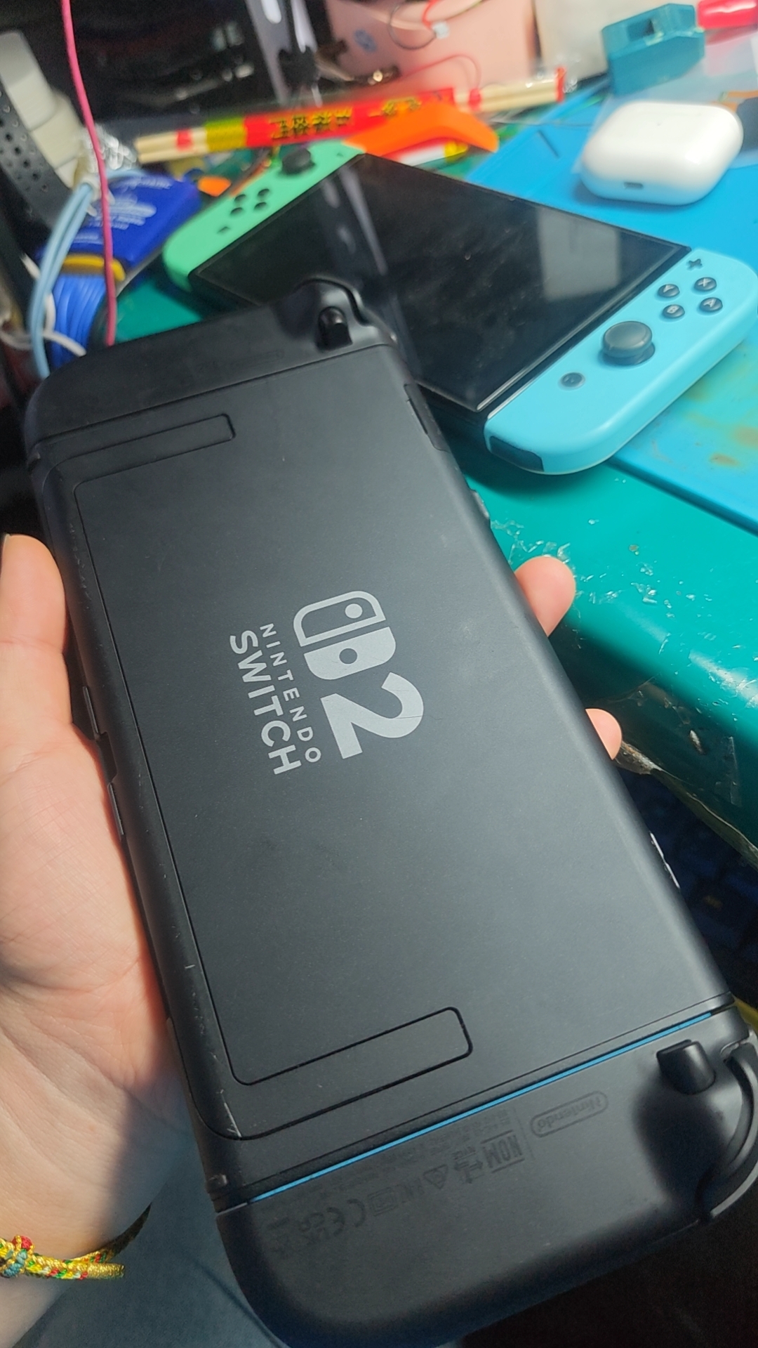 修一台任天堂Switch2游戏机进尿二修机