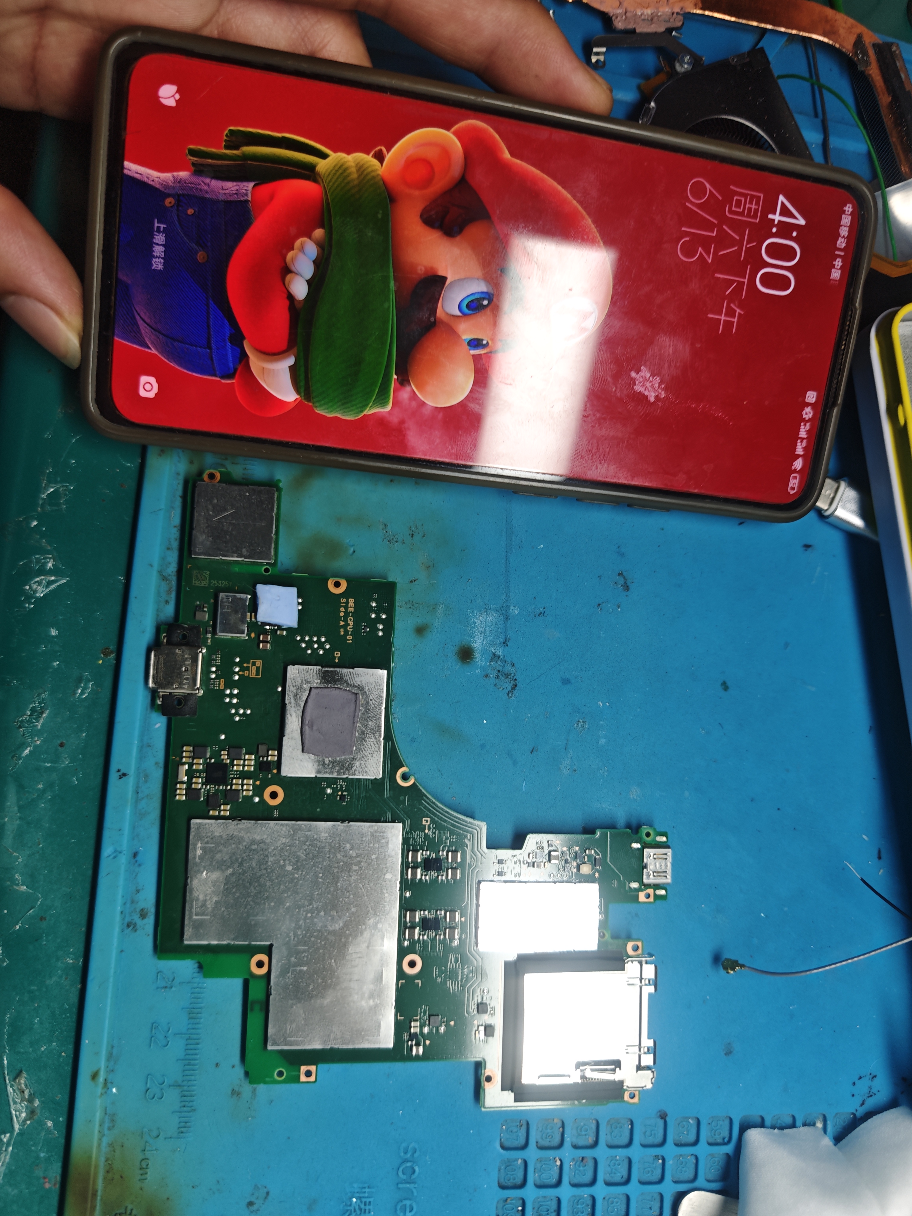 修一台任天堂Switch2游戏机进尿二修机