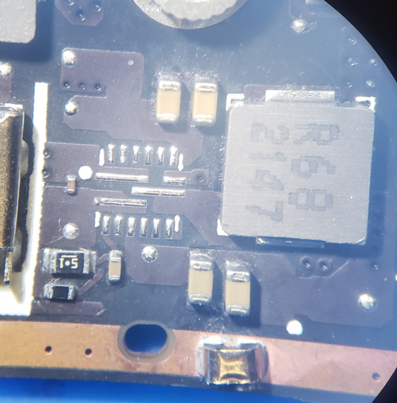 Steam Deck LCD F7A 内存电源二极管和空闲电压读数