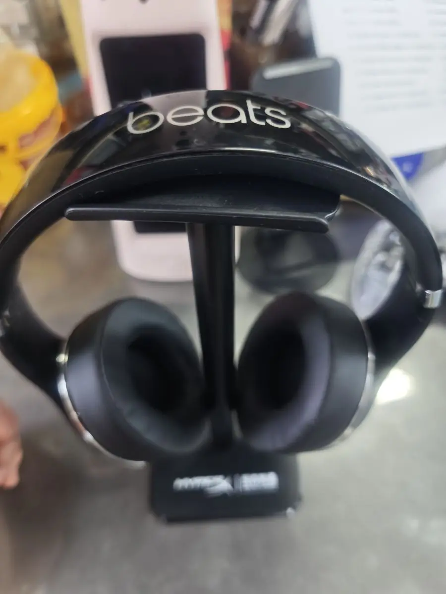 提供Beats Studio3 Wireless耳机拆解配件