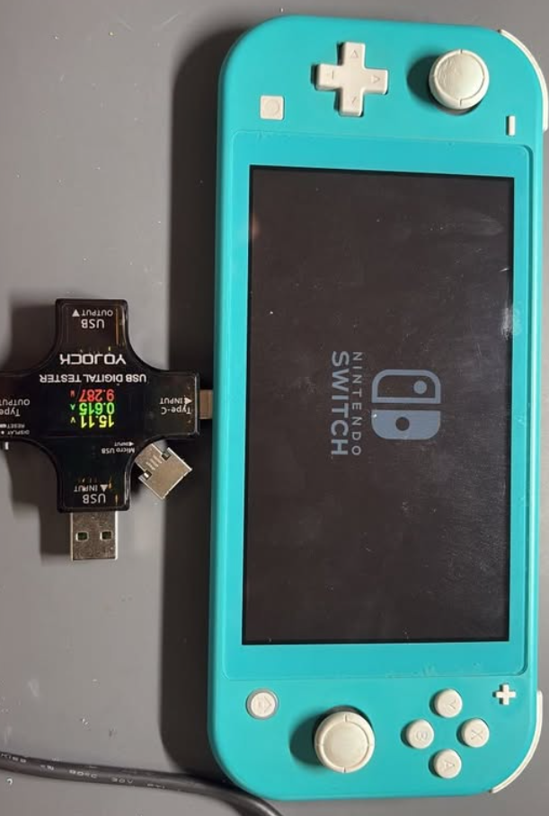 Nintendo Switch Lite 在第二个启动屏上卡住