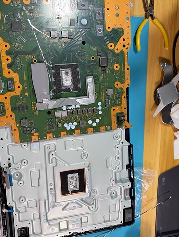 PS5 3A 在南桥换装后插入12伏时自动触发环路
