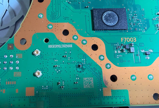 PS5 Slim EDM-044 腐蚀电容J20H104规格说明