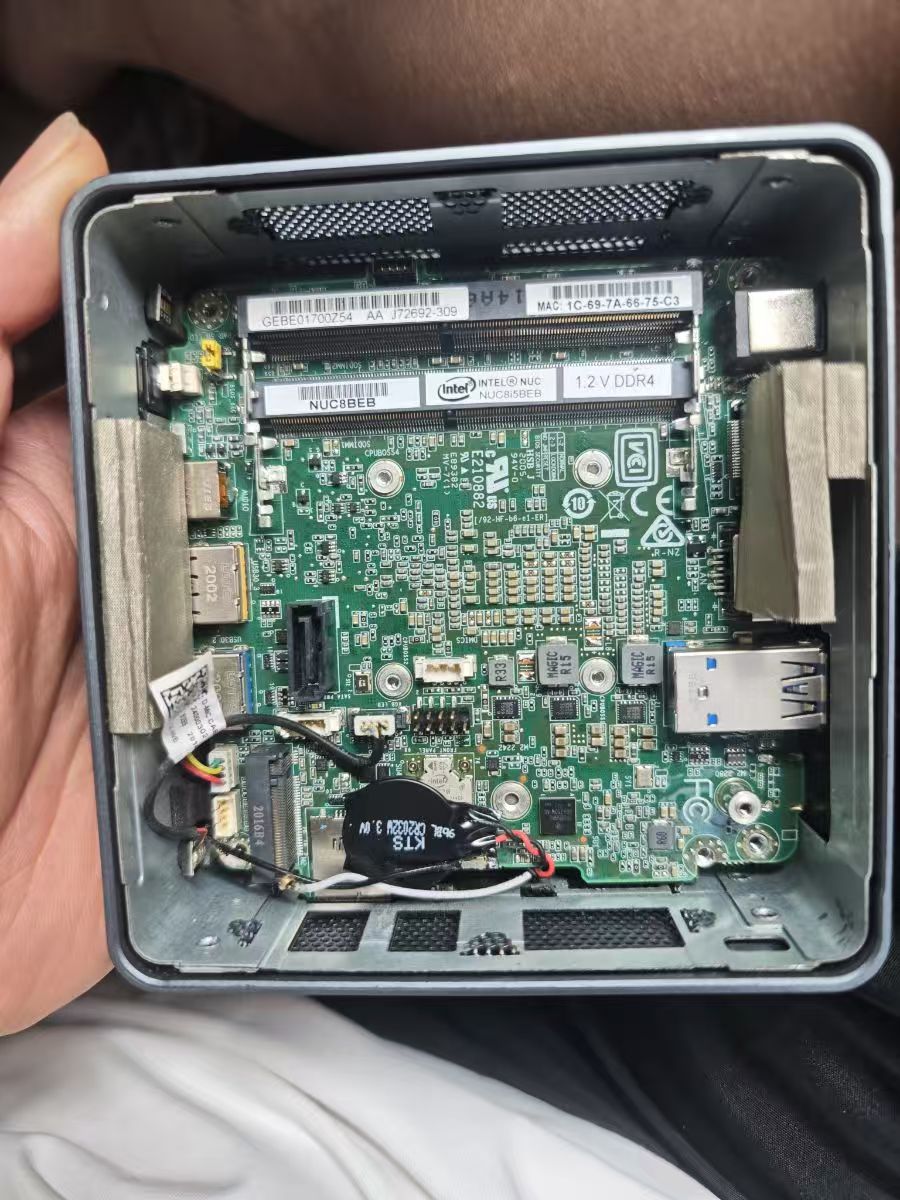 Intel NUC微型小电脑不开机拆解维修