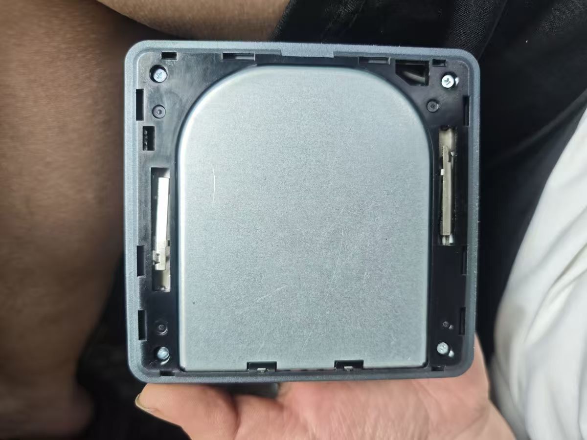 Intel NUC微型小电脑不开机拆解维修