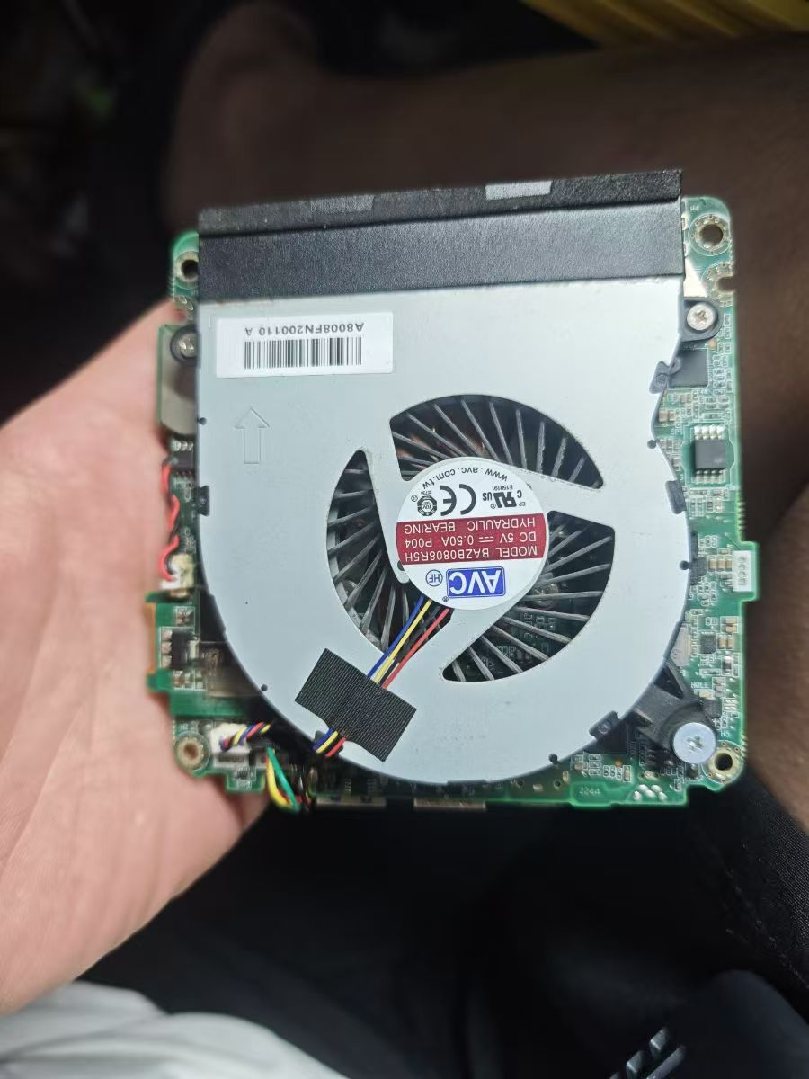 Intel NUC微型小电脑不开机拆解维修
