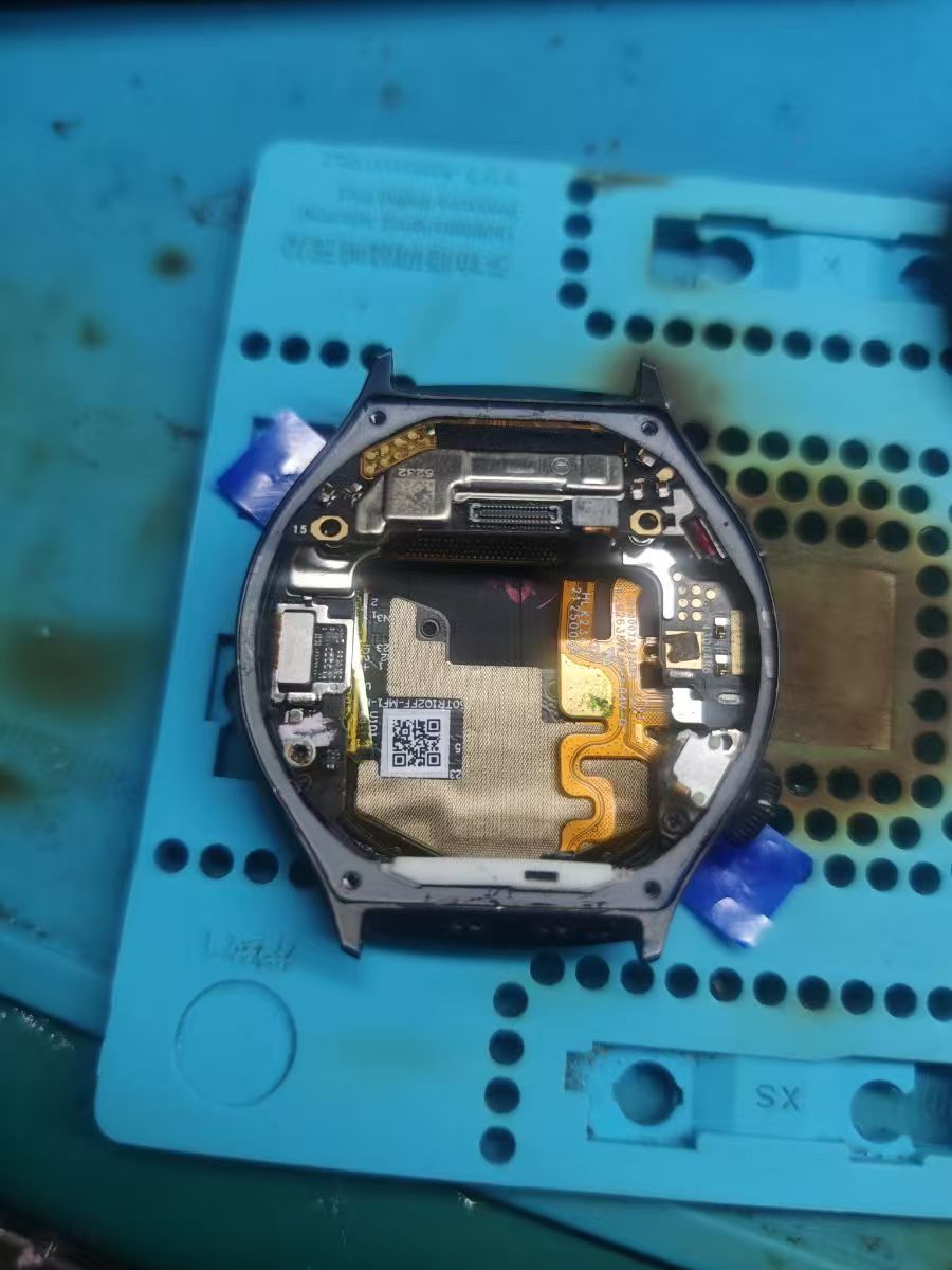 华为GT4手表进水拆解维修