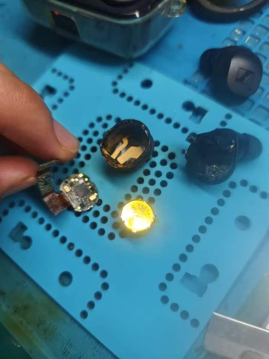 森海塞尔蓝牙耳机拆机更换电池