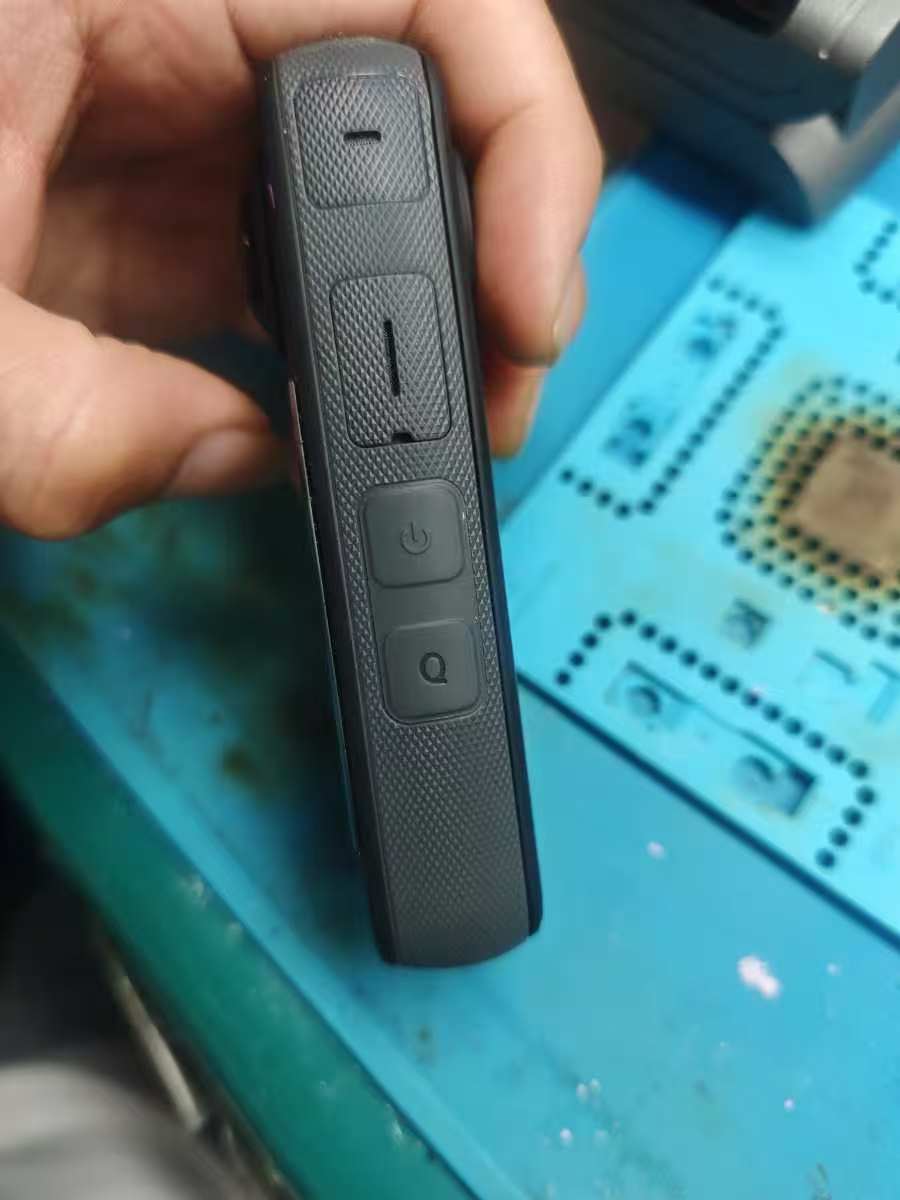 影石Insta360摔不开机拆机维修