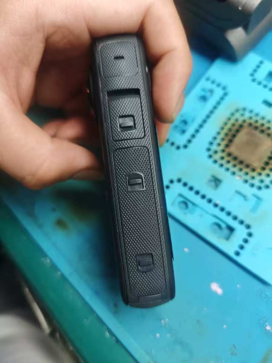 影石Insta360摔不开机拆机维修