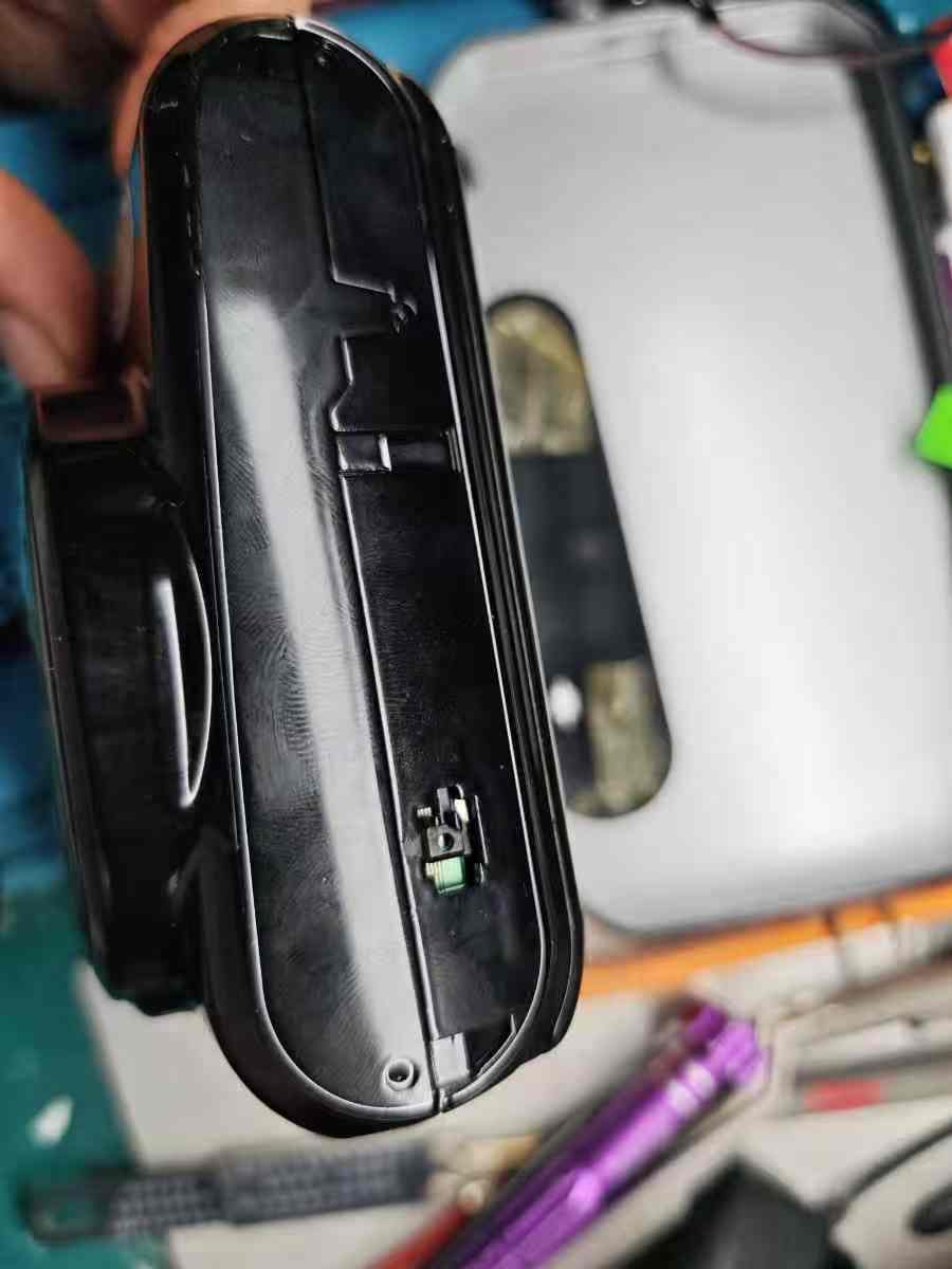 拍立得mini50s相机开机屏幕显示一下就灭拆解维修