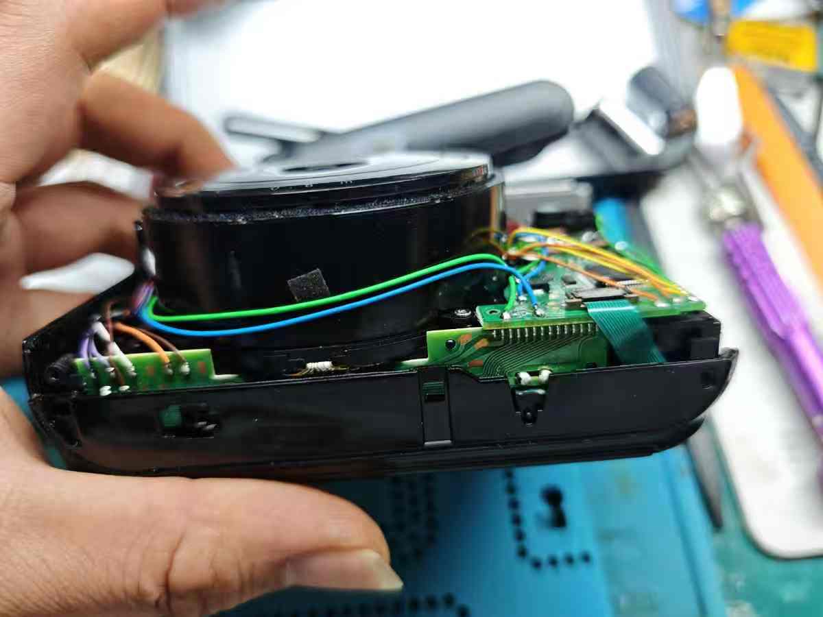 拍立得mini50s相机开机屏幕显示一下就灭拆解维修