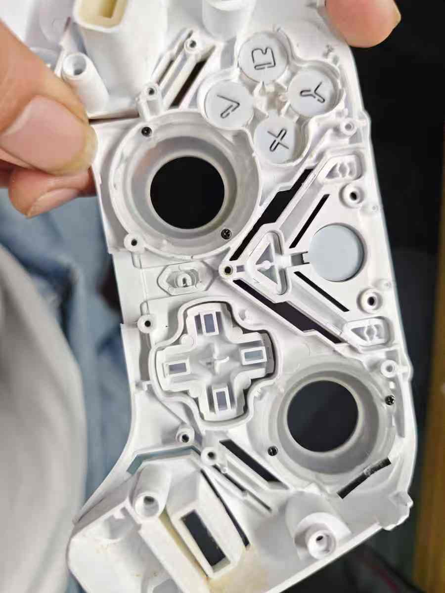 澳加狮AOLION K10游戏手柄进水腐蚀不开机拆解维修