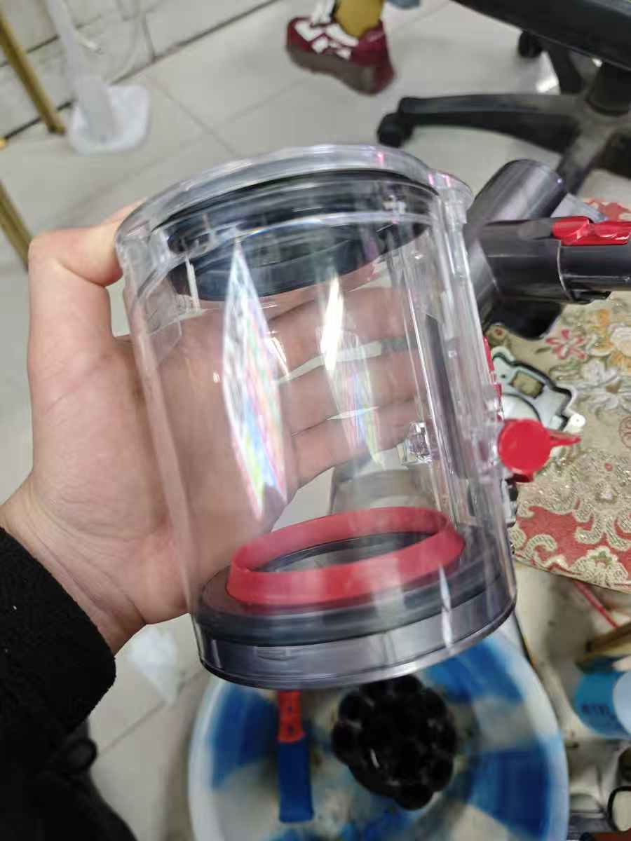 戴森吸尘器V12有异味拆解清理灰尘