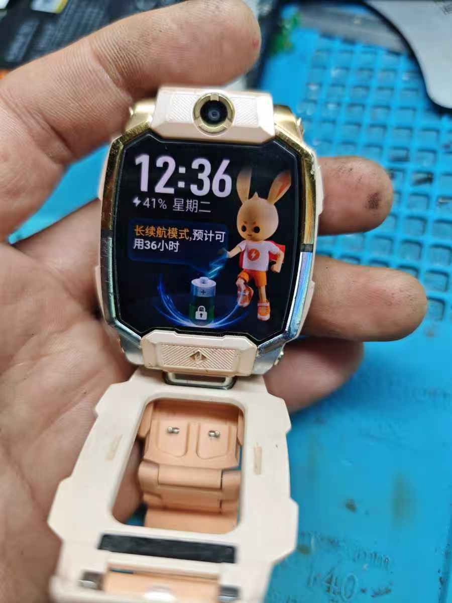 小天才Z10智能手表不开机拆解维修